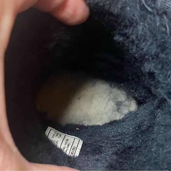 Ugg Black Mongolian Sheepskin Short Cuff Fluffy Mama Boots Size 6 - Picture 7 of 14